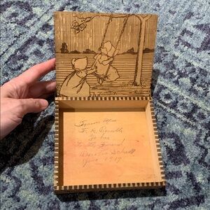 Vintage prairie girls swinging scene Wooden hinged box 6 x 5 x 2”rare find